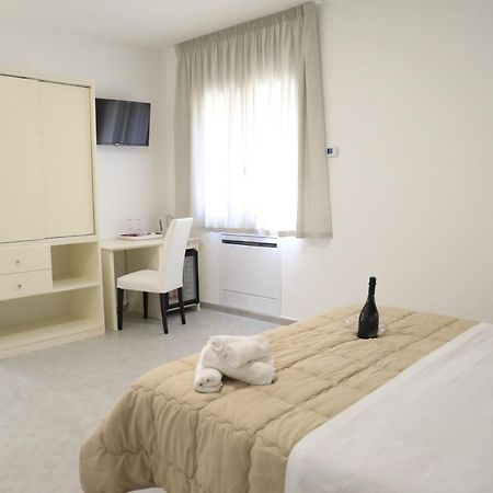 New- B&B Allison טרופאה מראה חיצוני תמונה